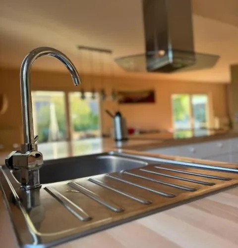 Familien Im Gruenen In Direkter Naehe Zum Nuerburgring Kempenich